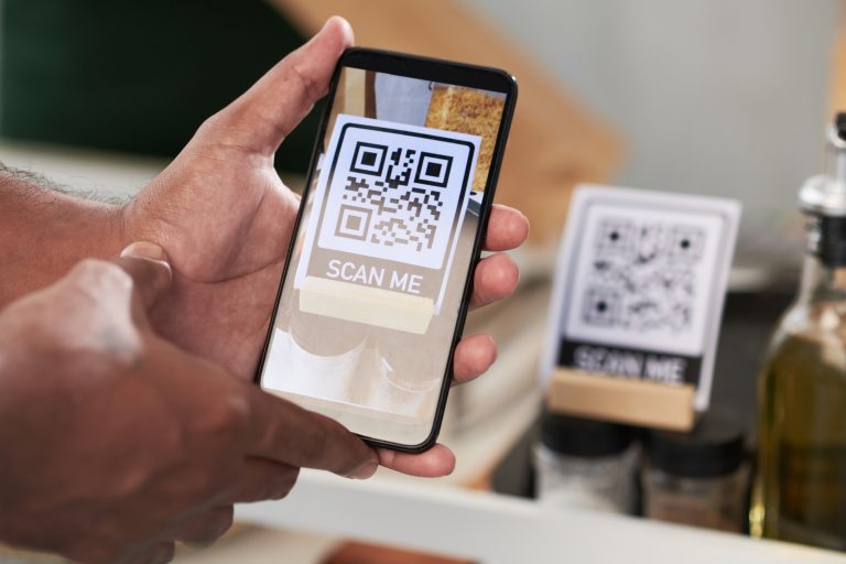 Revoluciona tu restaurante con menús en código QR: Ventajas y consejos 
